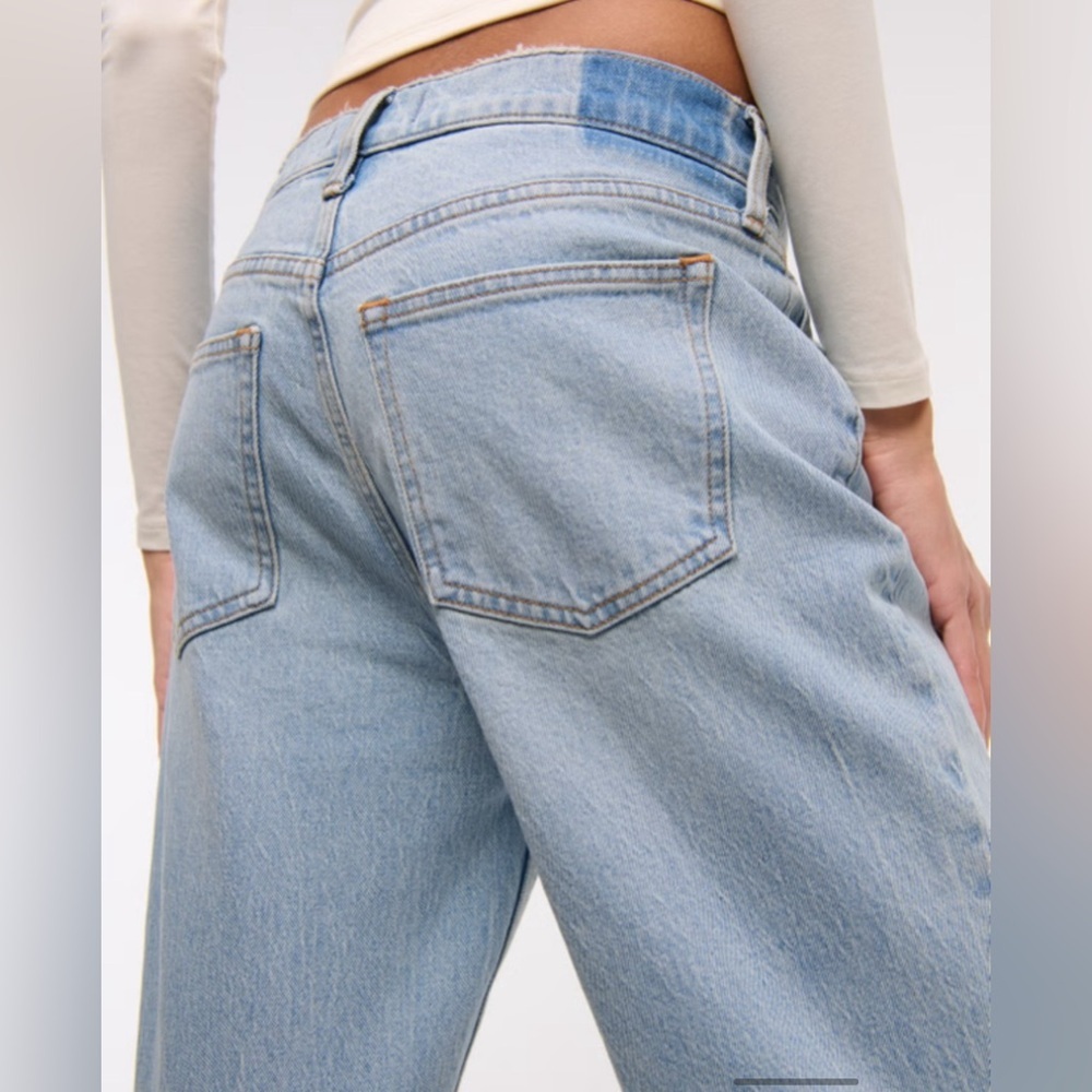 NWT Abercrombie and Fitch Low Rise Baggy Jean in Black Size 29/8 - Picture 5 of 15